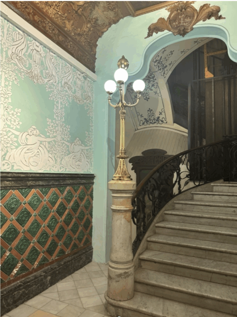 zonas comunes de edificios o fincas catalogadas de Barcelona